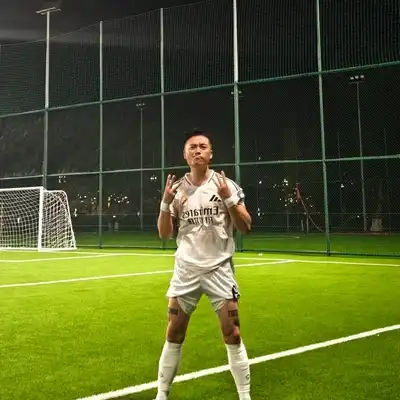 何静